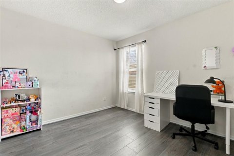 Villa ou maison à vendre à Kissimmee, Floride: 4 chambres, 174.93 m2 № 2408978 - photo 27