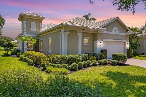 Villa ou maison à vendre à Vero Beach, Floride: 3 chambres, 252.88 m2 № 2244369 - photo 2