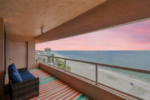 Condominio en venta en Clearwater, Florida, 2 dormitorios, 145.86 m2 № 1888678 - foto 7
