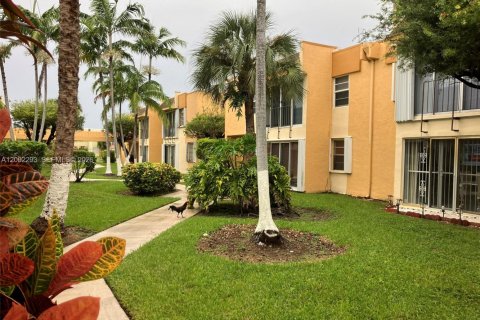 Copropriété à vendre à Miami, Floride: 2 chambres, 72.19 m2 № 2066394 - photo 16
