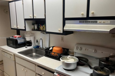 Copropriété à vendre à Miami, Floride: 2 chambres, 72.19 m2 № 2066394 - photo 4