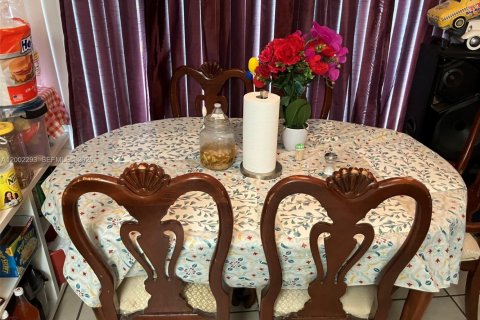 Copropriété à vendre à Miami, Floride: 2 chambres, 72.19 m2 № 2066394 - photo 3