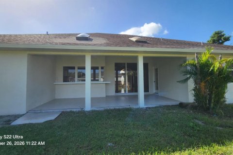 Villa ou maison à louer à Port St. Lucie, Floride: 3 chambres, 186.92 m2 № 2439179 - photo 30