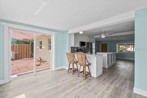 House in Hudson, Florida 2 bedrooms, 101.08 sq.m. № 1806960 - photo 25