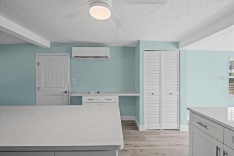 House in Hudson, Florida 2 bedrooms, 101.08 sq.m. № 1806960 - photo 15