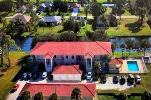 Condo à Rotonda, Floride, 2 chambres  № 2109461