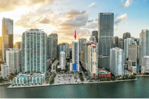 Condominio en venta en Miami, Florida, 2 dormitorios, 95.69 m2 № 1893017 - foto 2