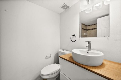 Купить кондоминиум в Сарасота, Флорида 5 комнат, 82.5м2, № 1905628 - фото 16