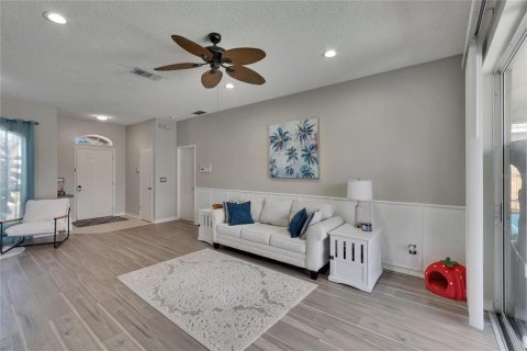 House in Bradenton, Florida 3 bedrooms, 159.7 sq.m. № 1628604 - photo 10