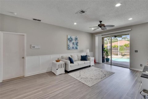 House in Bradenton, Florida 3 bedrooms, 159.7 sq.m. № 1628604 - photo 9
