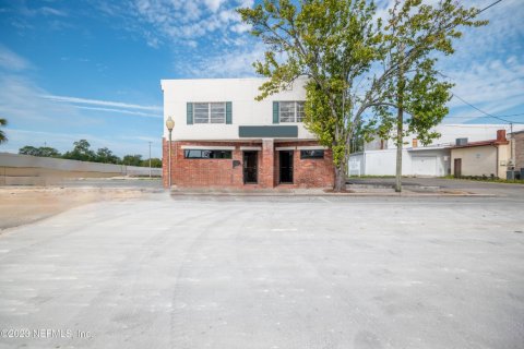 Propiedad comercial en venta en Starke, Florida № 774857 - foto 1