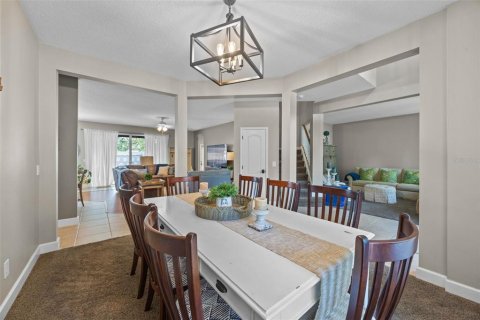 House in Winter Springs, Florida 5 bedrooms, 314.47 sq.m. № 1845306 - photo 16