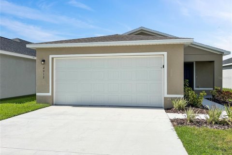 Casa en alquiler en Eagle Lake, Florida, 4 dormitorios, 146.97 m2 № 1885389 - foto 1