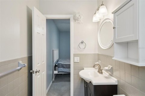 Condo in Clearwater, Florida, 2 bedrooms  № 1855525 - photo 22