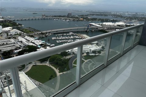 Condo in Miami, Florida, 2 bedrooms № 2263175 - photo 24