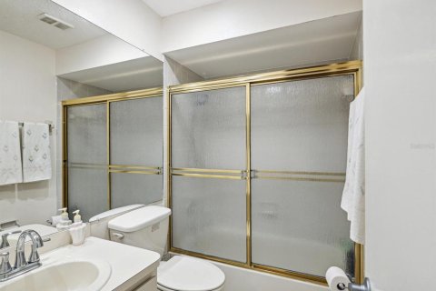 Condominio en venta en Weeki Wachee, Florida, 2 dormitorios, 120.12 m2 № 1772200 - foto 15