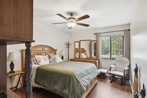Condominio en venta en Weeki Wachee, Florida, 2 dormitorios, 120.12 m2 № 1772200 - foto 16