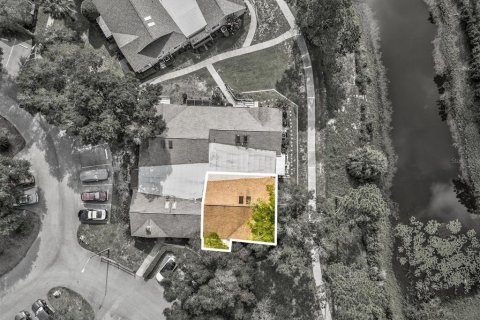 Condominio en venta en Weeki Wachee, Florida, 2 dormitorios, 120.12 m2 № 1772200 - foto 3