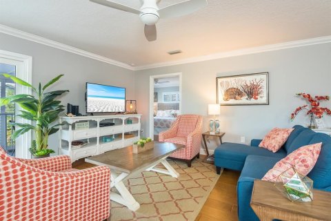 House in Bradenton Beach, Florida 4 bedrooms, 263.1 sq.m. № 1574911 - photo 17