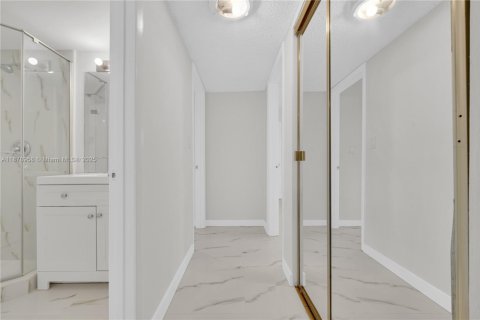 Condominio en alquiler en Boca Raton, Florida, 2 dormitorios, 83.61 m2 № 2088547 - foto 23