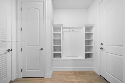 Villa ou maison à vendre à Oakland Park, Floride: 3 chambres, 238.57 m2 № 2053128 - photo 25