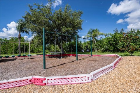 Land in Port Charlotte, Florida № 1798535 - photo 26