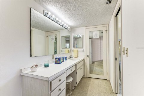 Copropriété à louer à Longboat Key, Floride: 2 chambres, 129.41 m2 № 1720375 - photo 17