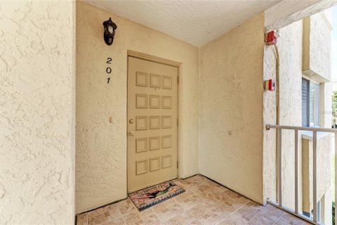 Copropriété à louer à Longboat Key, Floride: 2 chambres, 129.41 m2 № 1720375 - photo 2