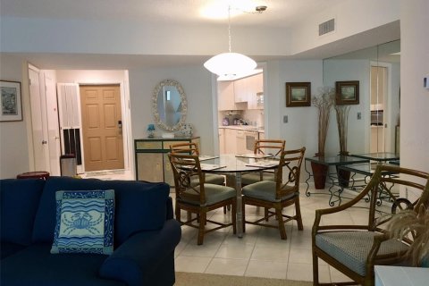 Copropriété à louer à Longboat Key, Floride: 2 chambres, 129.41 m2 № 1720375 - photo 4