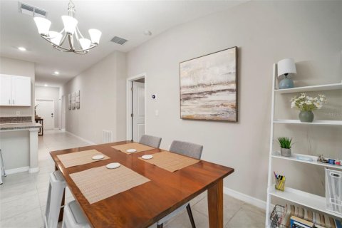 House in Tampa, Florida 3 bedrooms, 143.07 sq.m. № 1844459 - photo 21