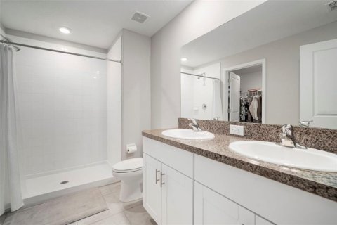 House in Tampa, Florida 3 bedrooms, 143.07 sq.m. № 1844459 - photo 27