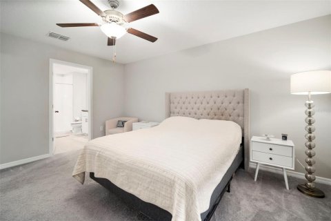 House in Tampa, Florida 3 bedrooms, 143.07 sq.m. № 1844459 - photo 26