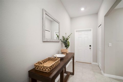 House in Tampa, Florida 3 bedrooms, 143.07 sq.m. № 1844459 - photo 6