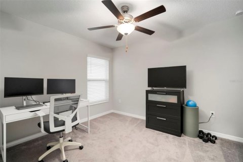 House in Tampa, Florida 3 bedrooms, 143.07 sq.m. № 1844459 - photo 30