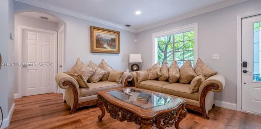 Casa en Homestead, Florida 4 dormitorios, 157.19 m2 № 1939580