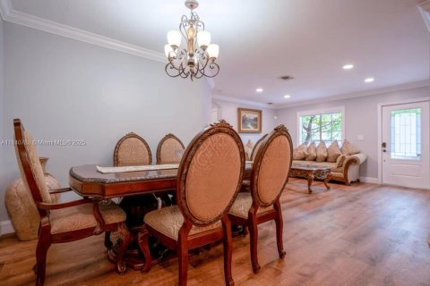 Casa en venta en Homestead, Florida, 4 dormitorios, 157.19 m2 № 1939580 - foto 7