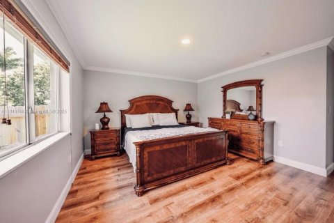 Casa en venta en Homestead, Florida, 4 dormitorios, 157.19 m2 № 1939580 - foto 4