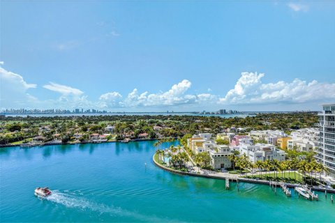 Купить кондоминиум в Майами-Бич, Флорида 3 спальни, 109.62м2, № 2012653 - фото 20