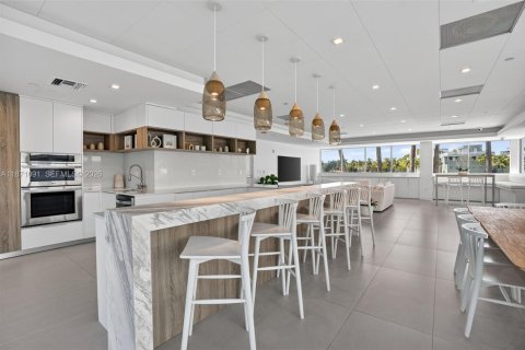 Купить кондоминиум в Майами-Бич, Флорида 3 спальни, 109.62м2, № 2012653 - фото 21