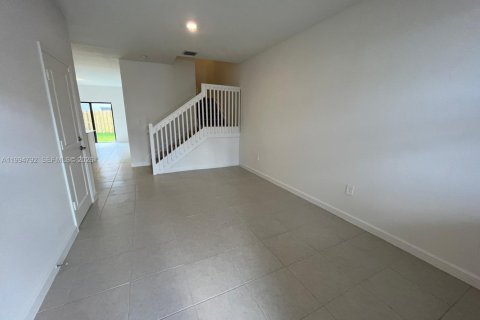 Купить таунхаус в Хомстед, Флорида 3 спальни, 157.66м2, № 2062784 - фото 6