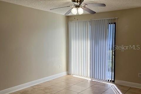 Copropriété à louer à Palm Harbor, Floride: 2 chambres, 83.43 m2 № 1901612 - photo 4
