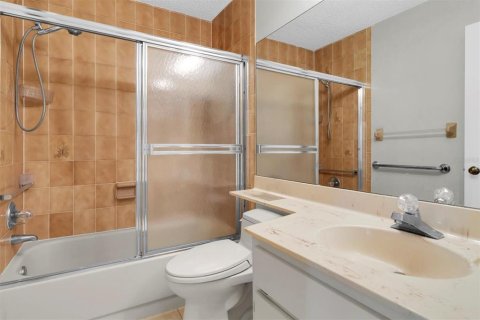 Casa en venta en New Port Richey, Florida, 2 dormitorios, 140.75 m2 № 1904023 - foto 11