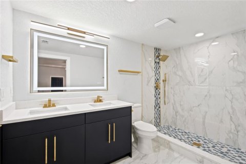 Villa ou maison à vendre à Tampa, Floride: 3 chambres, 160.54 m2 № 2147977 - photo 16