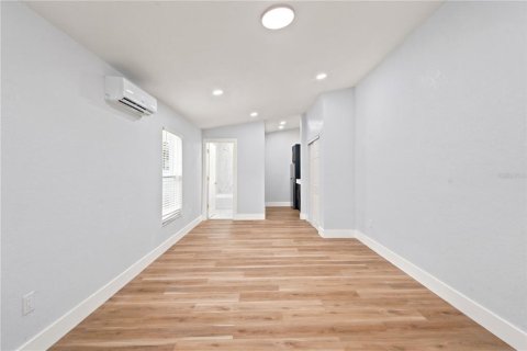 Villa ou maison à vendre à Tampa, Floride: 3 chambres, 160.54 m2 № 2147977 - photo 28