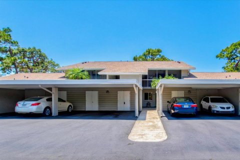 Condo in Venice, Florida, 2 bedrooms № 2094571 - photo 3