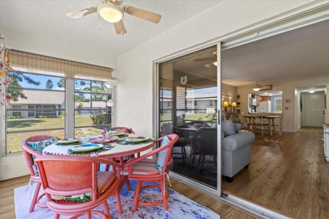 Condo in Venice, Florida, 2 bedrooms № 2094571 - photo 26