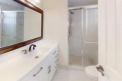Condo in Sunrise, Florida, 2 bedrooms  № 2004736 - photo 21