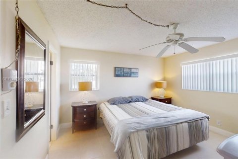 Condo in Sunrise, Florida, 2 bedrooms  № 2004736 - photo 26