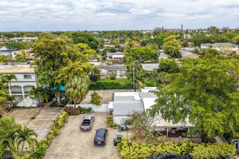 Commercial property in Fort Lauderdale, Florida 213.4 sq.m. № 2147123 - photo 11