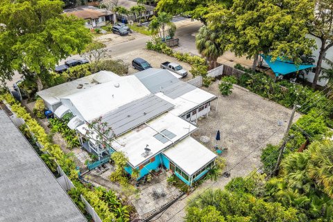 Commercial property in Fort Lauderdale, Florida 213.4 sq.m. № 2147123 - photo 4